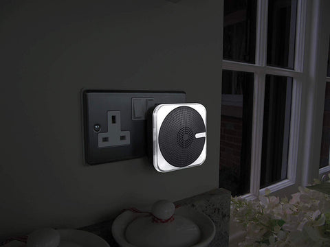 Uni-Com Plug-in wireless Doorbell kit with Kinetic Bell Push